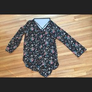 EXPRESS women’s long sleeve black & vibrant floral tunic top